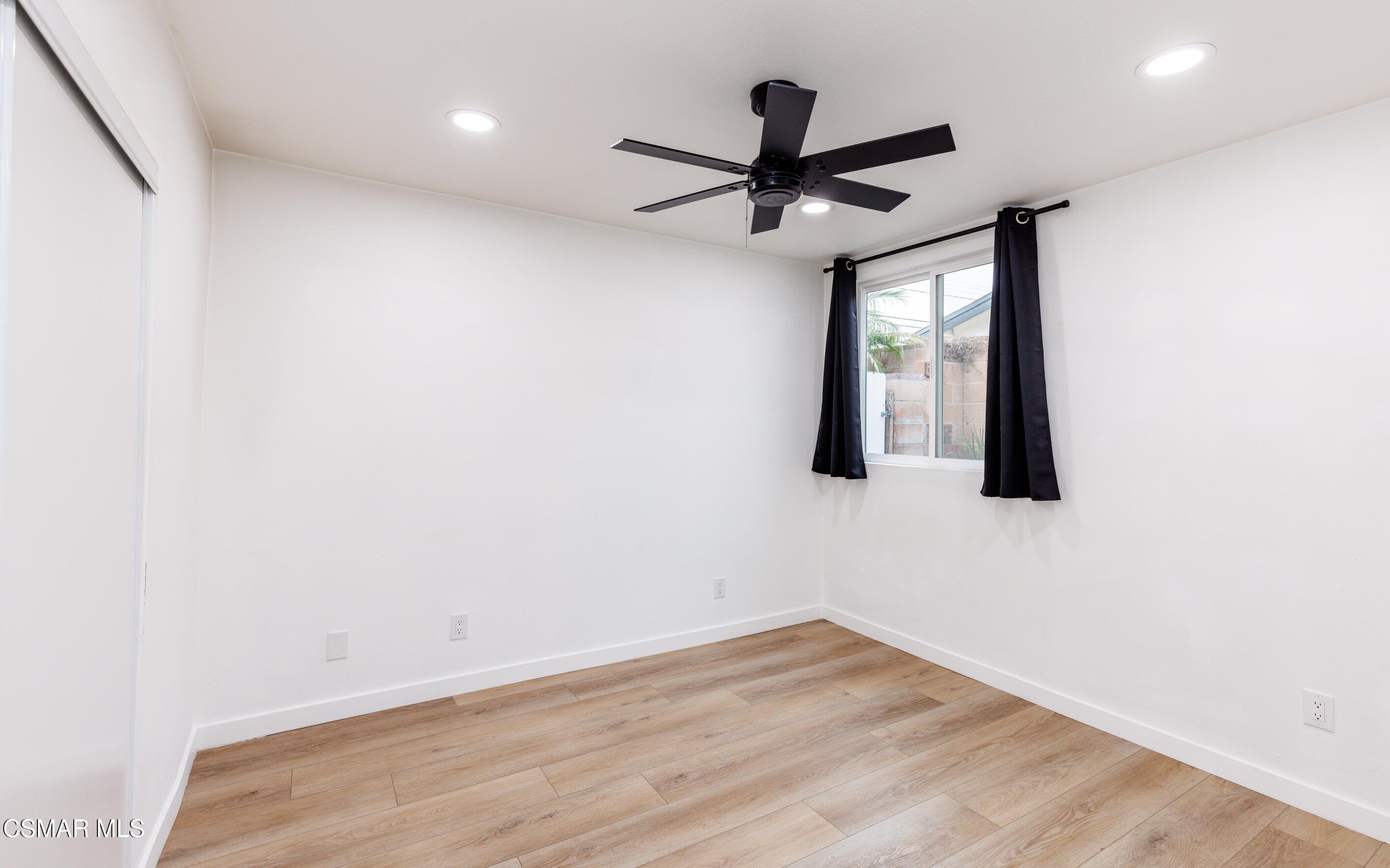 3055 Amarillo Avenue Simi Valley, CA 93063 - Photo 23 of 47 house (24 of 55)