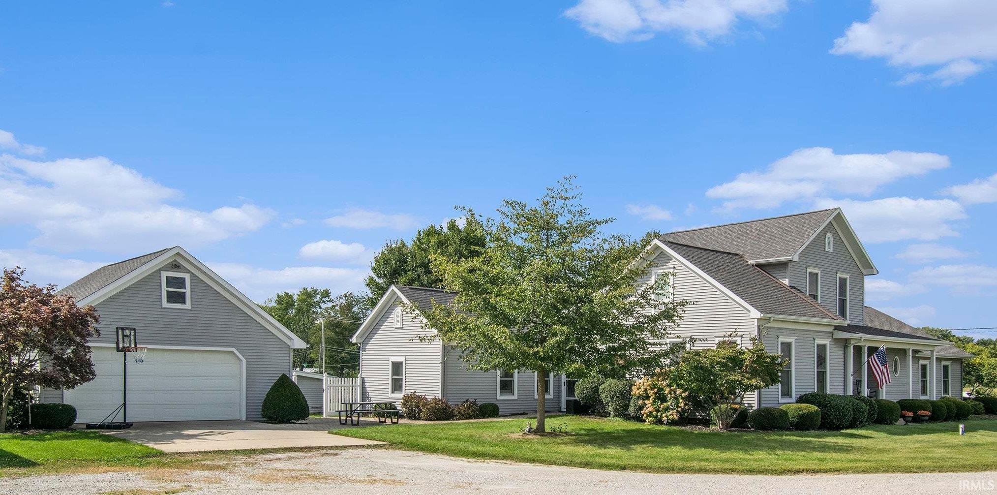 15970 Osborne Road Bremen, IN 46506 - Photo 2 of 33