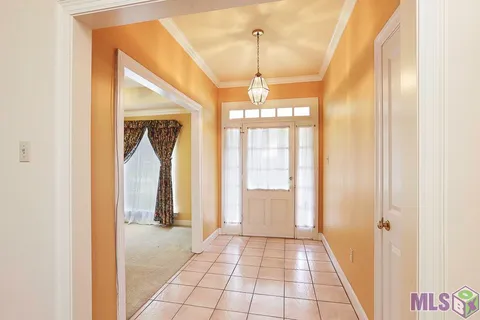 $320,000 | 5232 Rivermeadow Drive, Baton Rouge, LA 70820