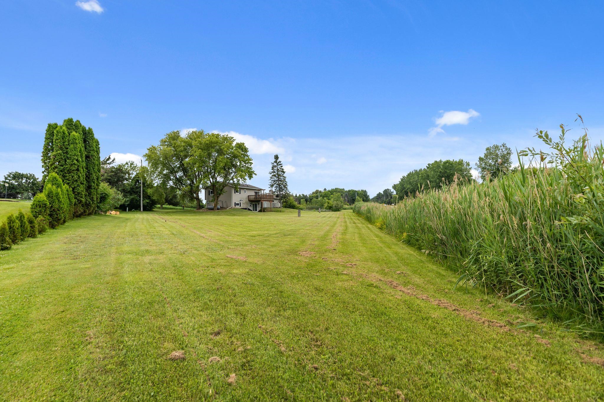 N2749 Evergreen Lane Appleton, WI 54913 - Photo 32 of 41