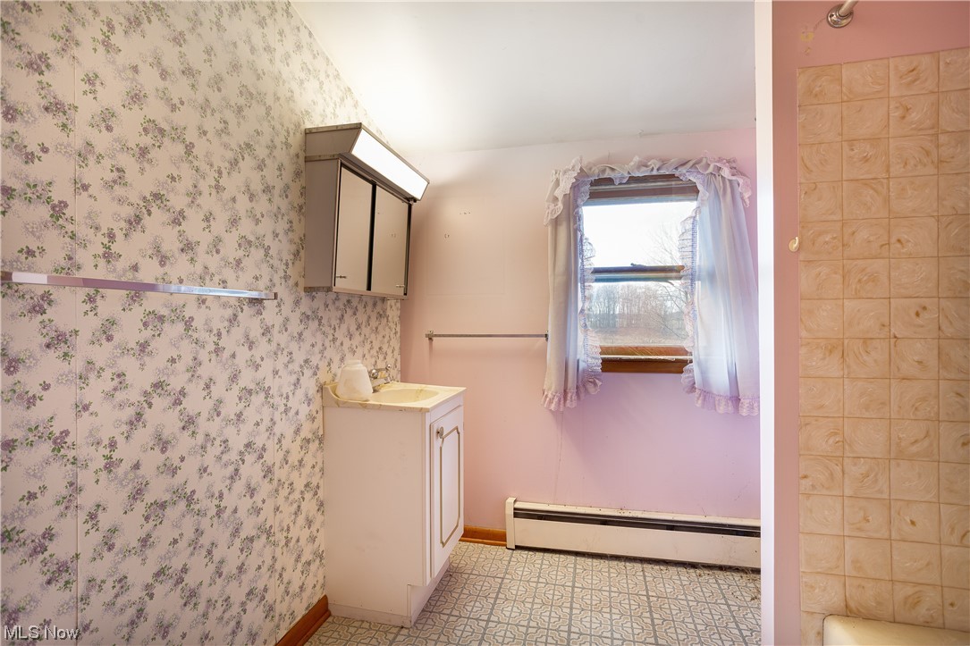 2698 Columbia Road Medina, OH 44256 - Photo 21 of 27 Gallery Image 21