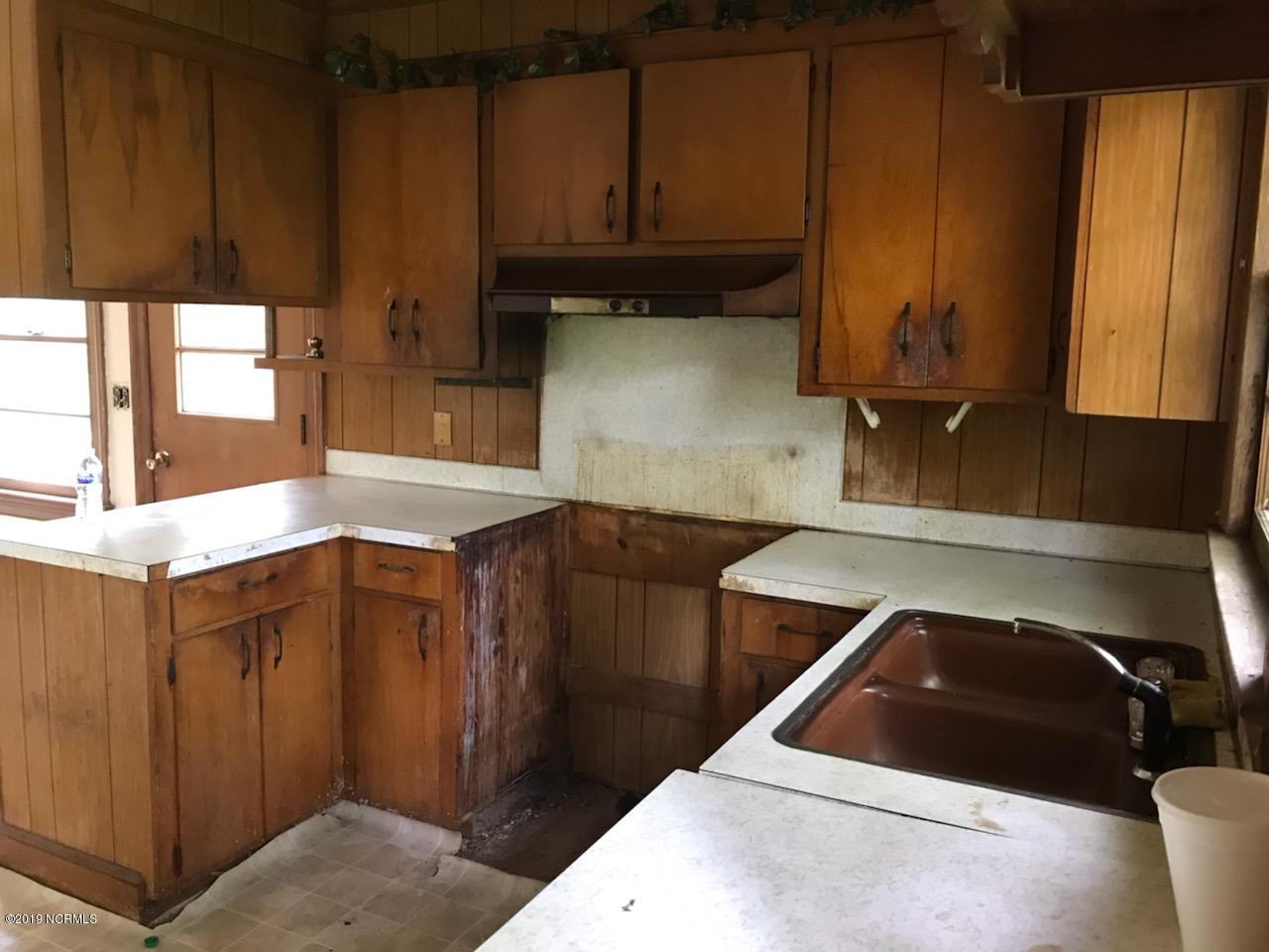 120 Simmons Loop Road New Bern, NC 28562 - Photo 4 of 9 120 Simmons Loop.jpg -4