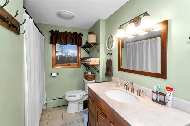 $350,000 | 166 Montgomery Road, Westfield, MA 01085