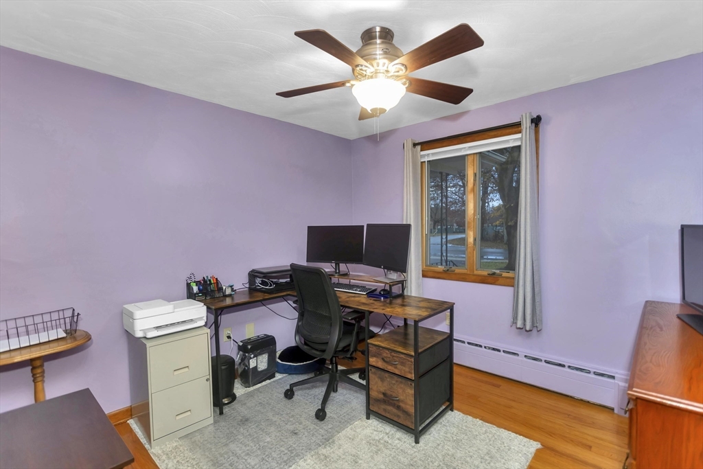 166 Montgomery Road Westfield, MA 01085 - Photo 13 of 21