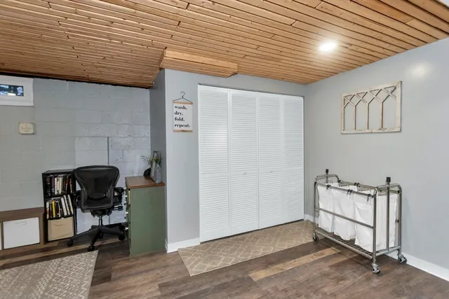 $350,000 | 166 Montgomery Road, Westfield, MA 01085