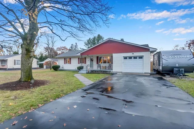 $350,000 | 166 Montgomery Road, Westfield, MA 01085