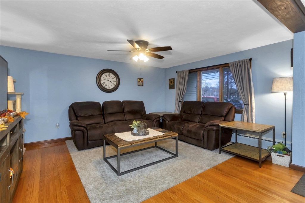 166 Montgomery Road Westfield, MA 01085 - Photo 5 of 21