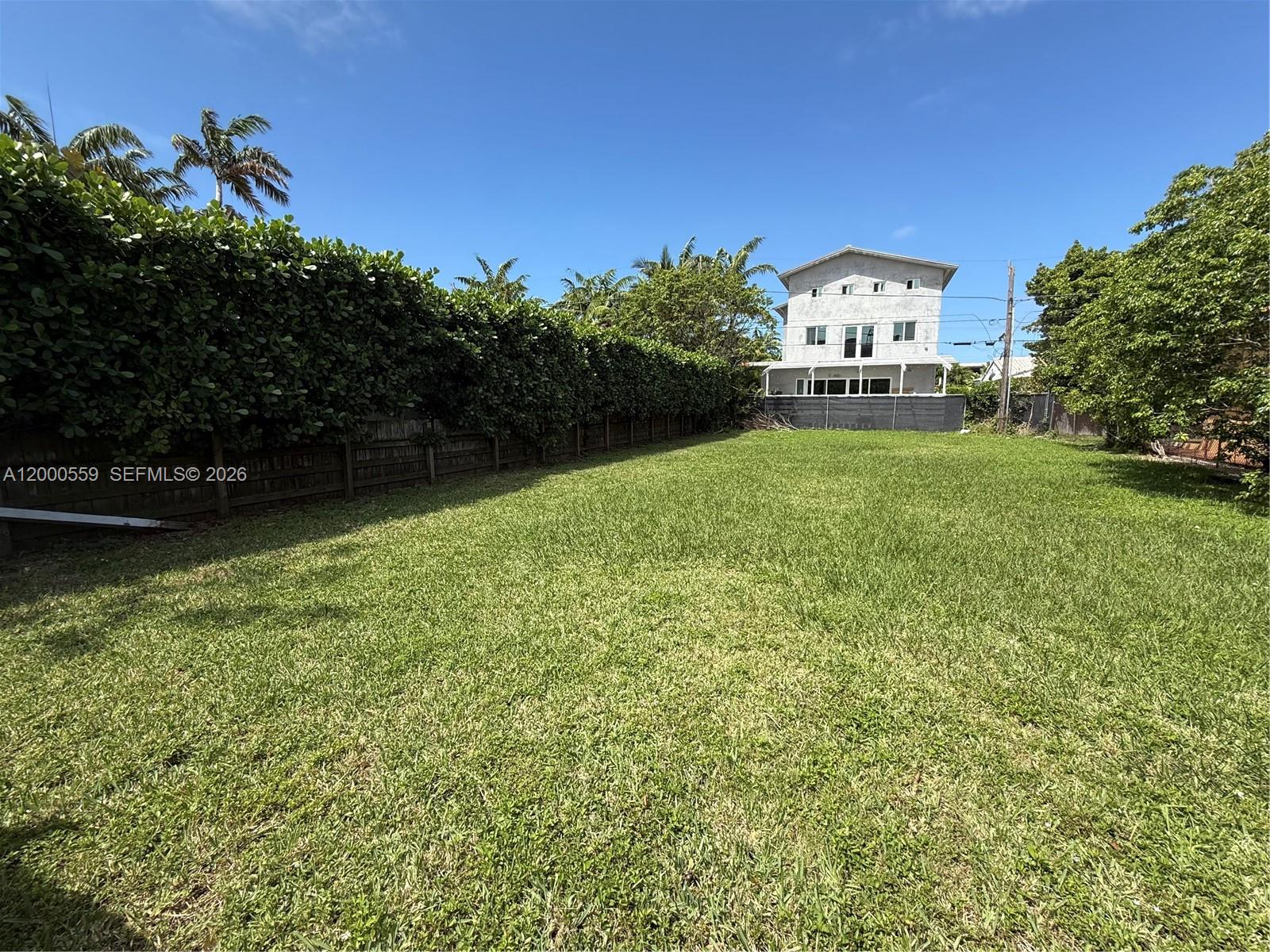 9308 Harding Avenue Surfside, FL 33154 - Photo 3 of 4
