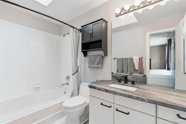 $649,999 | 8 Hudson Watch Drive, Ossining, NY 10562