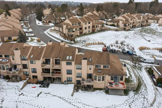 $649,999 | 8 Hudson Watch Drive, Ossining, NY 10562