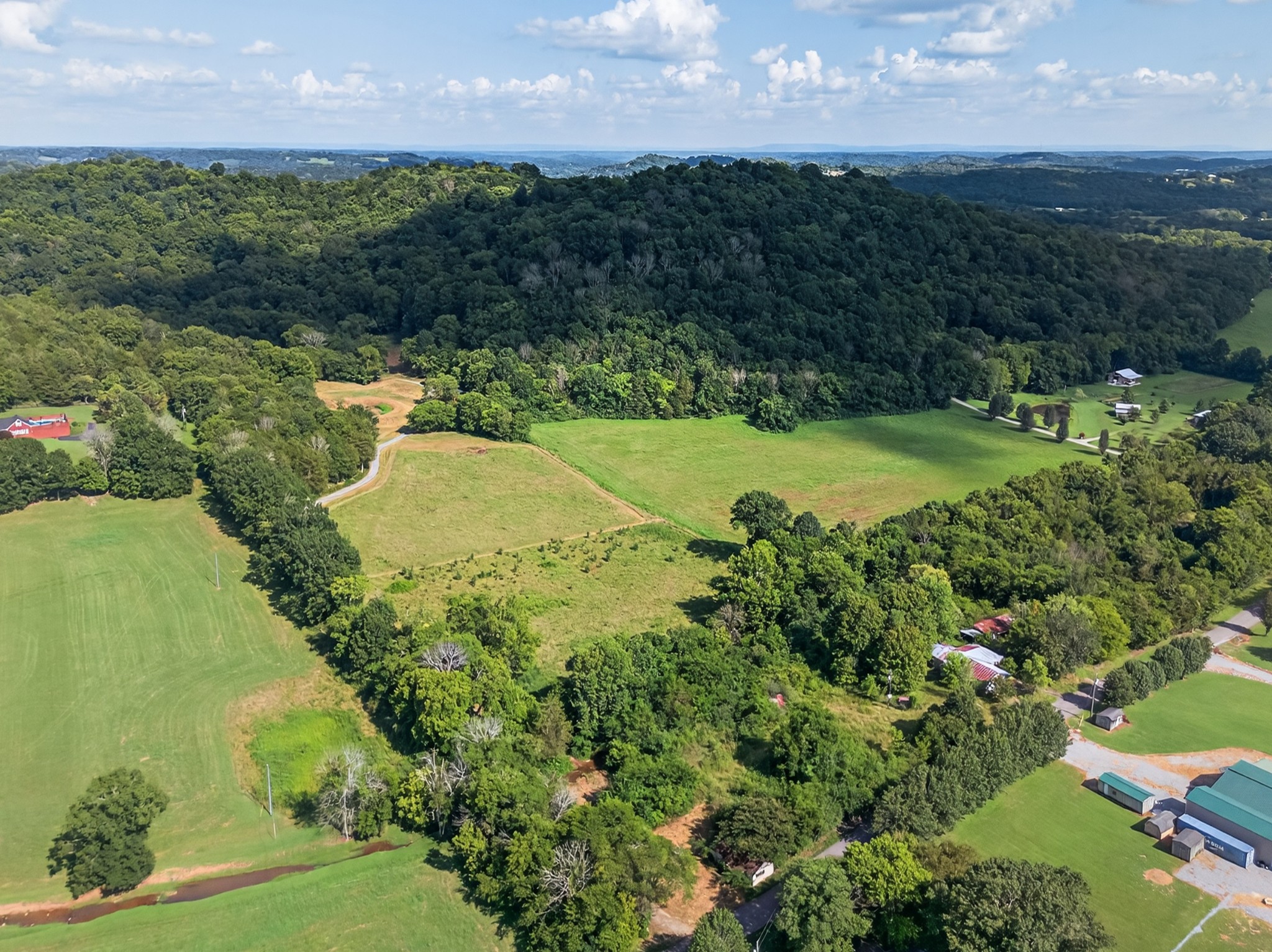 53 Daves Hollow Road Fayetteville, TN 37334 - Photo 4 of 40 a view of a city