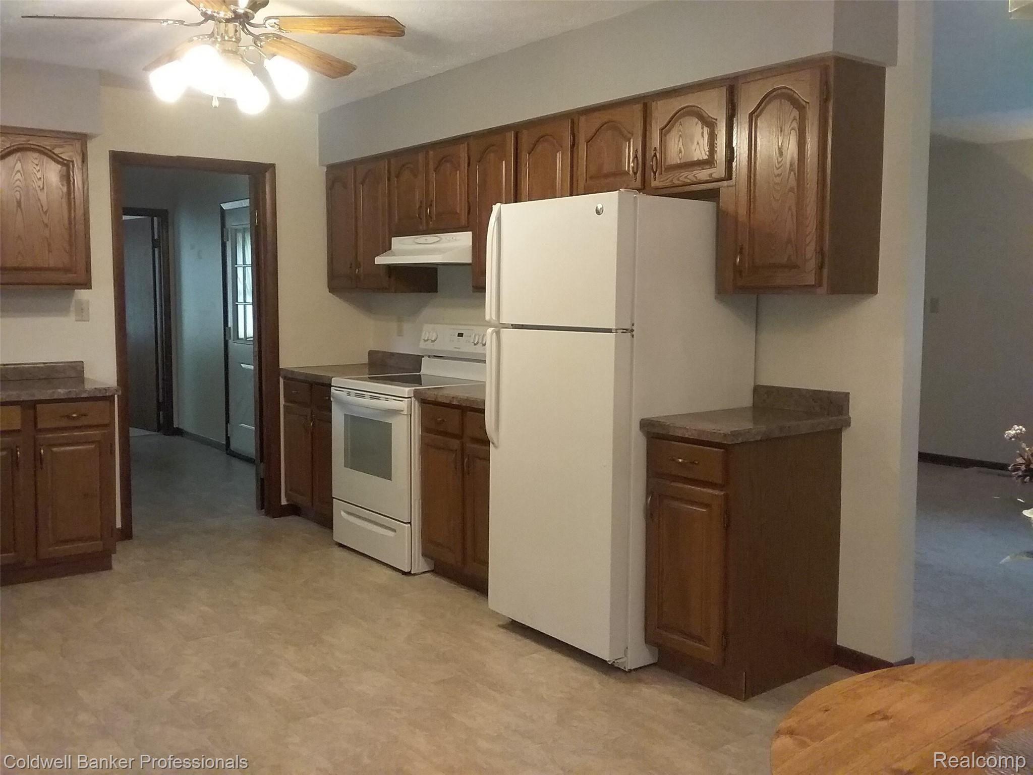 7595 South Gale Road Morrice, MI 48857 - Photo 10 of 27 20191125_142909.jpg
