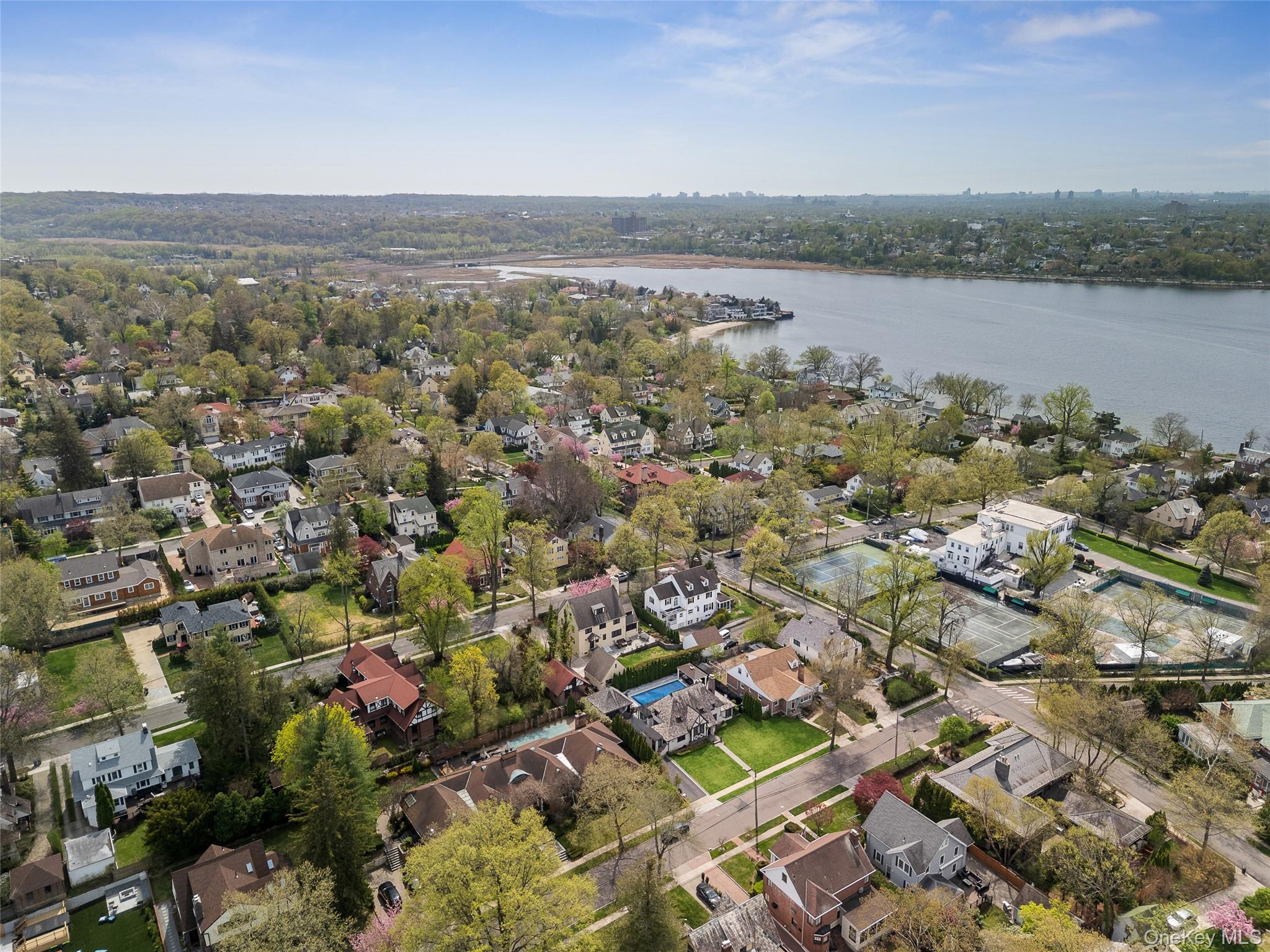216 Beverly Road Queens, NY 11363 - Photo 21 of 50 an aerial view of multiple house