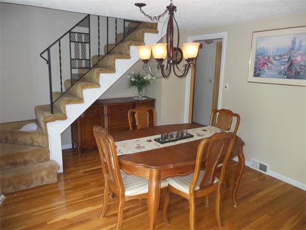 21 Bellflower Street Lexington, MA 02421 - Photo 6 of 8