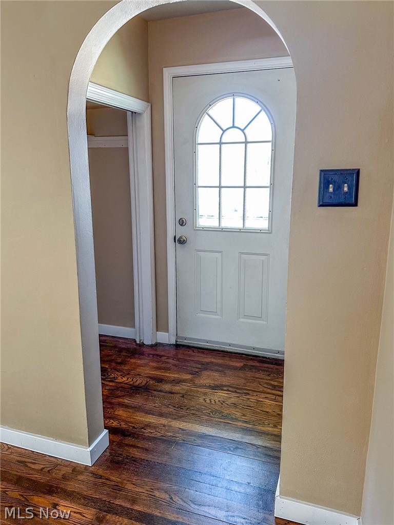 2161 Manor Road Uniontown, OH 44685 - Photo 3 of 26