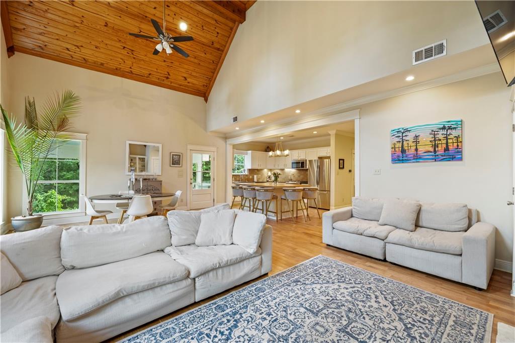 921 Carriage Way Baton Rouge, LA 70808 - Photo 7 of 34