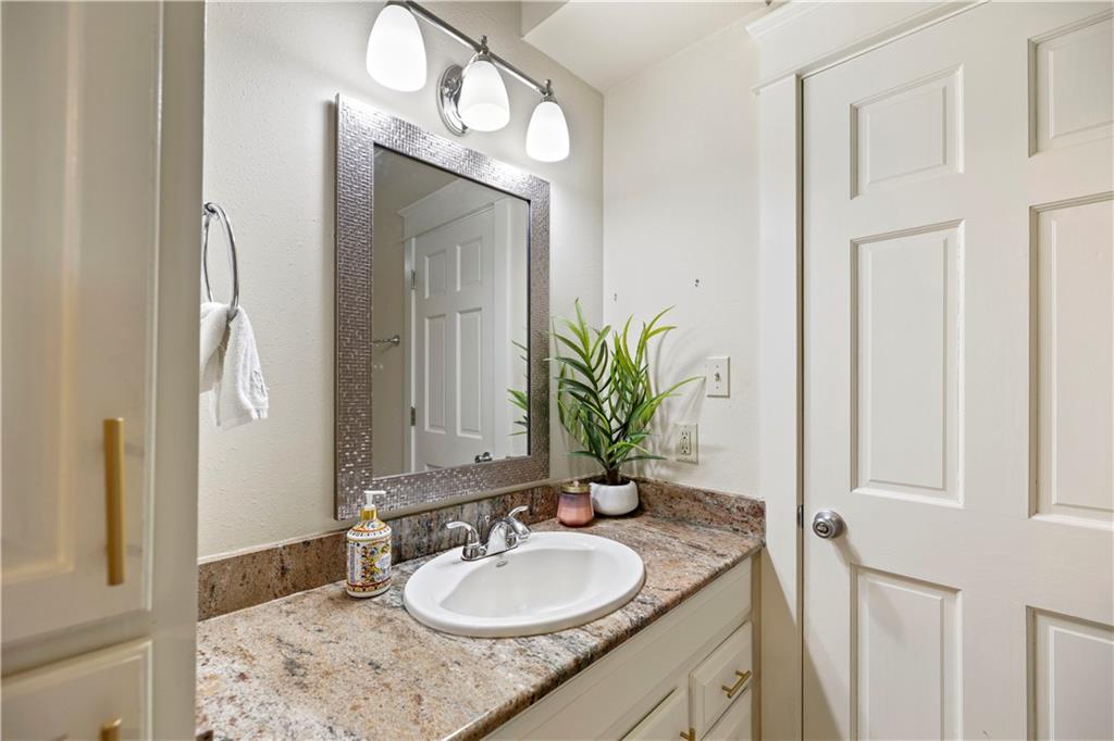 921 Carriage Way Baton Rouge, LA 70808 - Photo 9 of 34