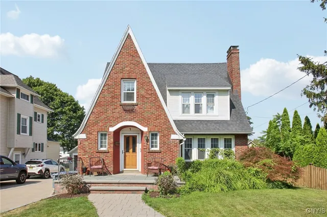 $336,900 | 1 Alden Avenue, Auburn, NY 13021