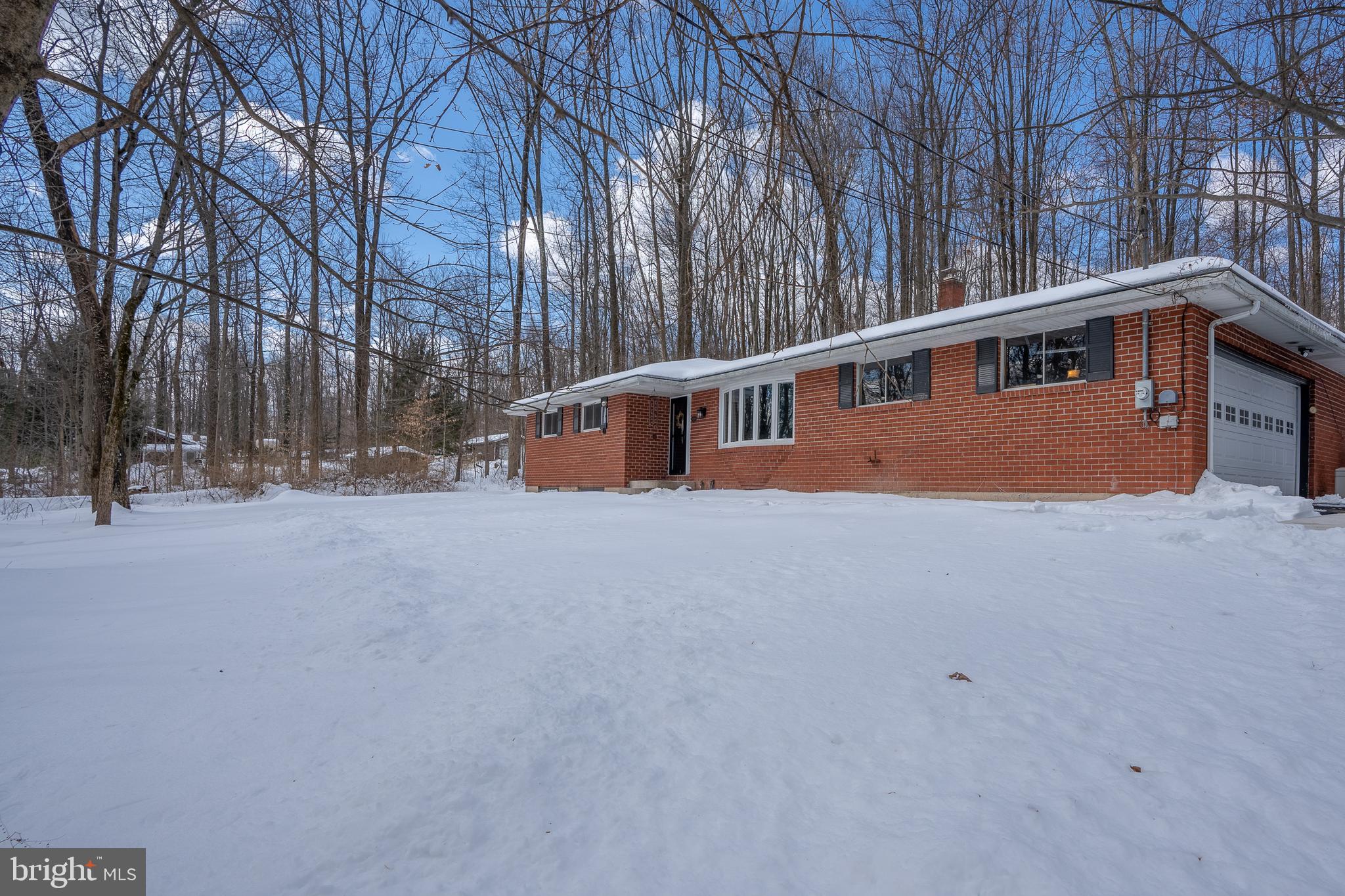3953 County Line Road Quakertown, PA 18951 - Photo 3 of 31 Gallery Image 3