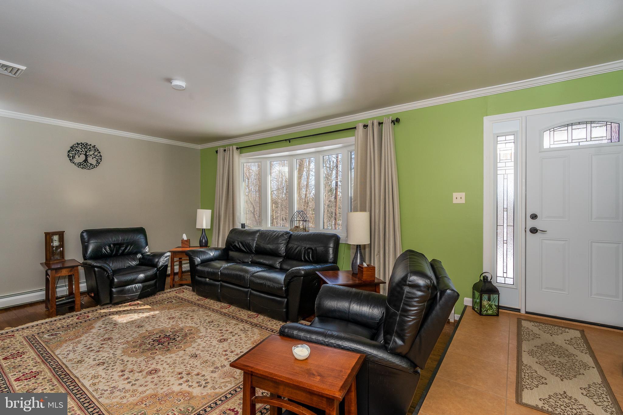 3953 County Line Road Quakertown, PA 18951 - Photo 6 of 31 Gallery Image 6