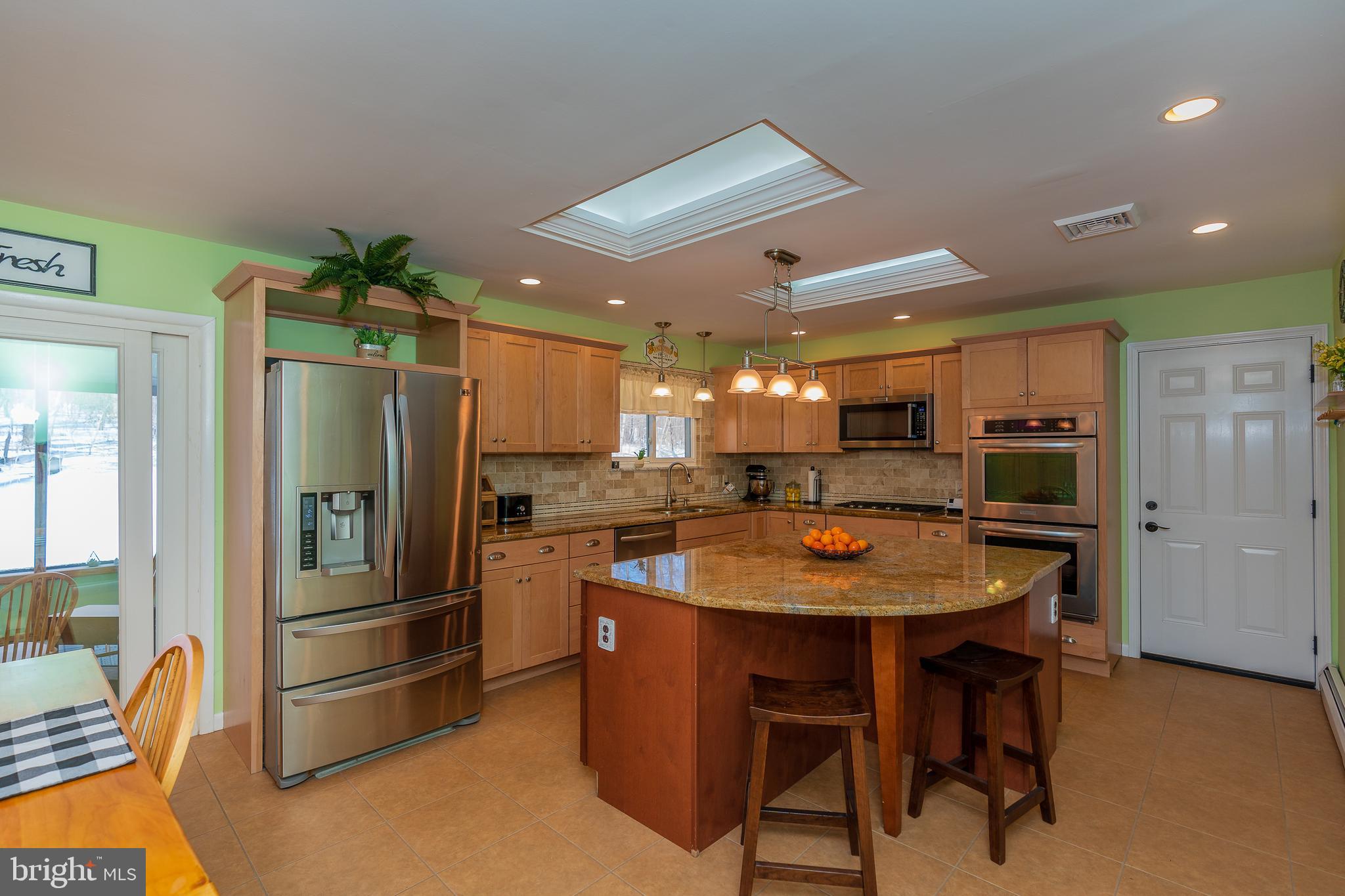 3953 County Line Road Quakertown, PA 18951 - Photo 10 of 31 Gallery Image 10