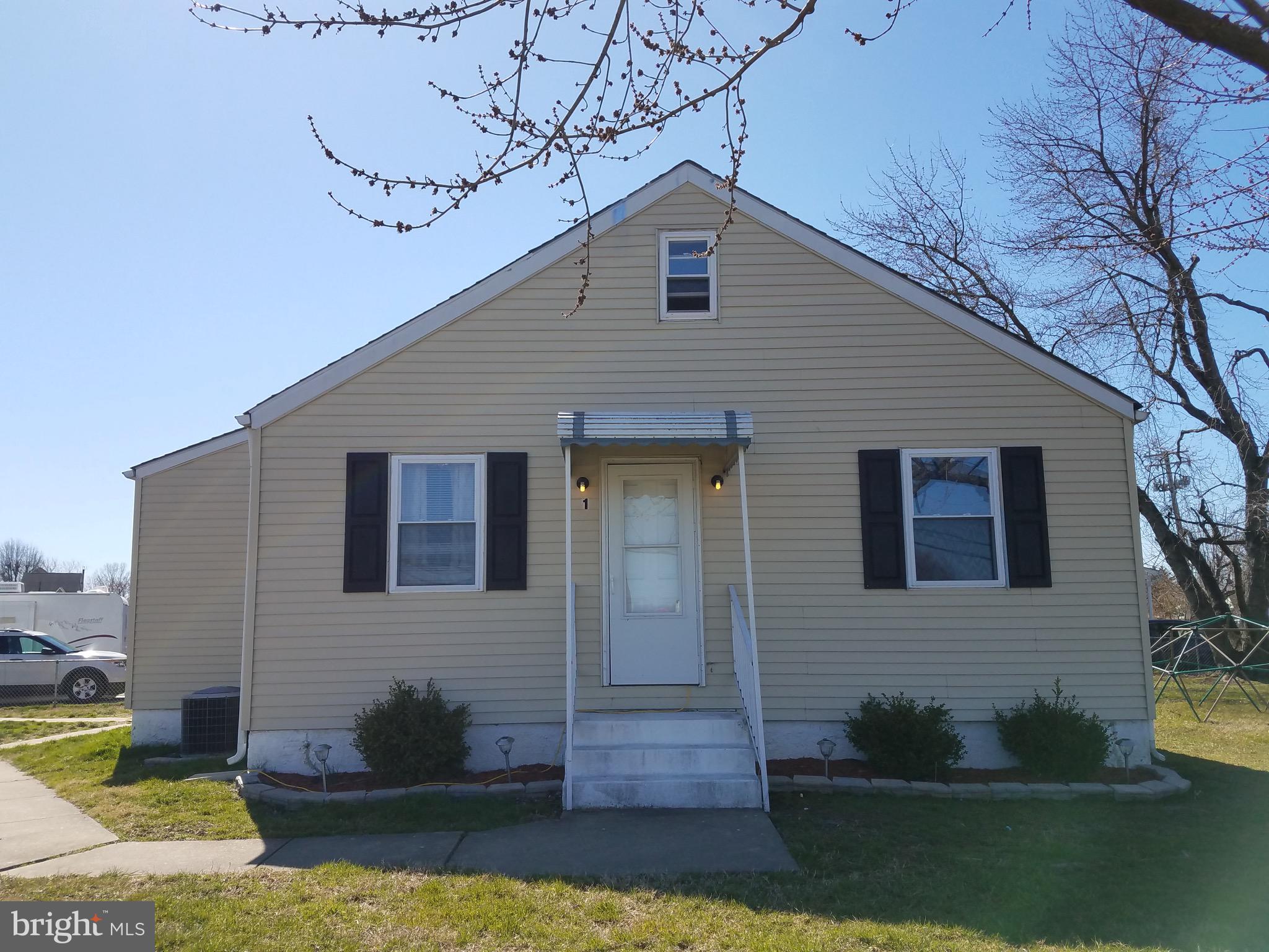 1 Graywood Road Baltimore, MD 21222 - Photo 2 of 24 Gallery Image 2