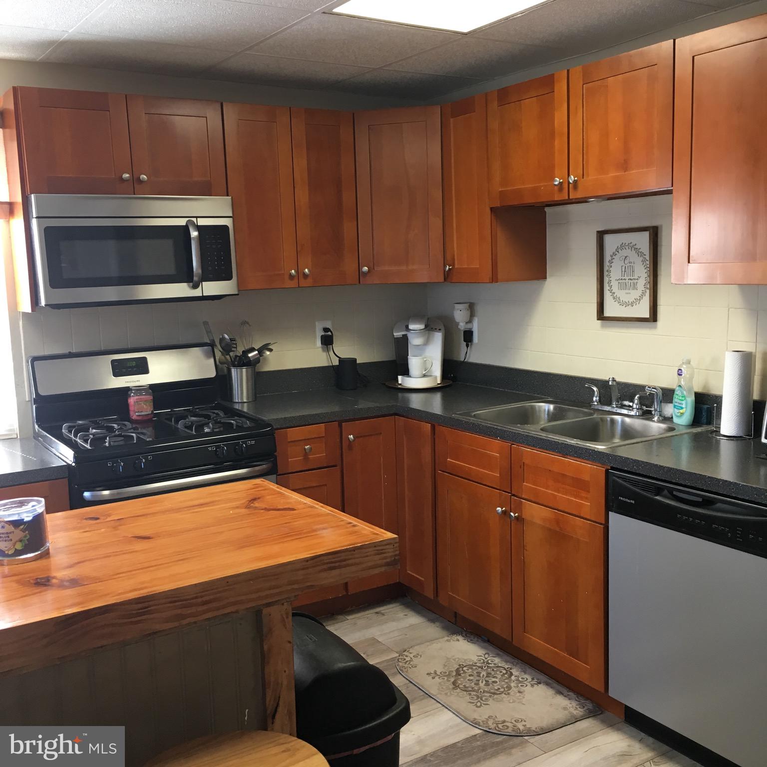 1 Graywood Road Baltimore, MD 21222 - Photo 11 of 24 Kitchen
