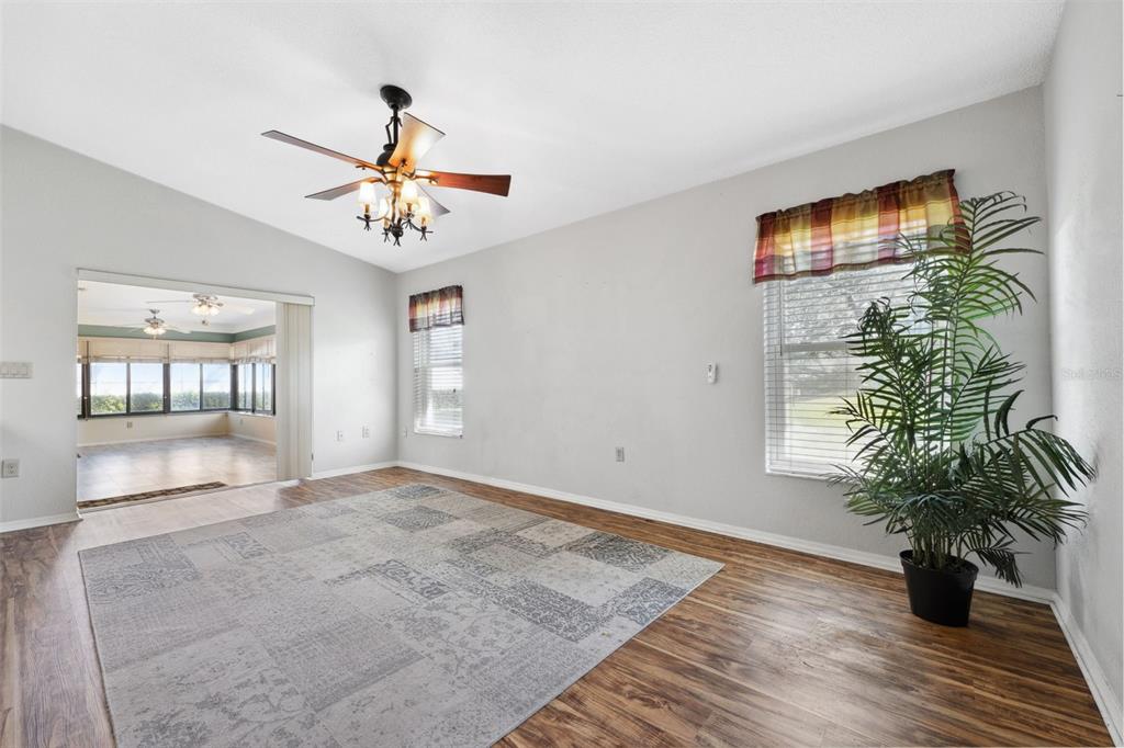 2102 Laredo Avenue Spring Hill, FL 34608 - Photo 11 of 51 Family Room