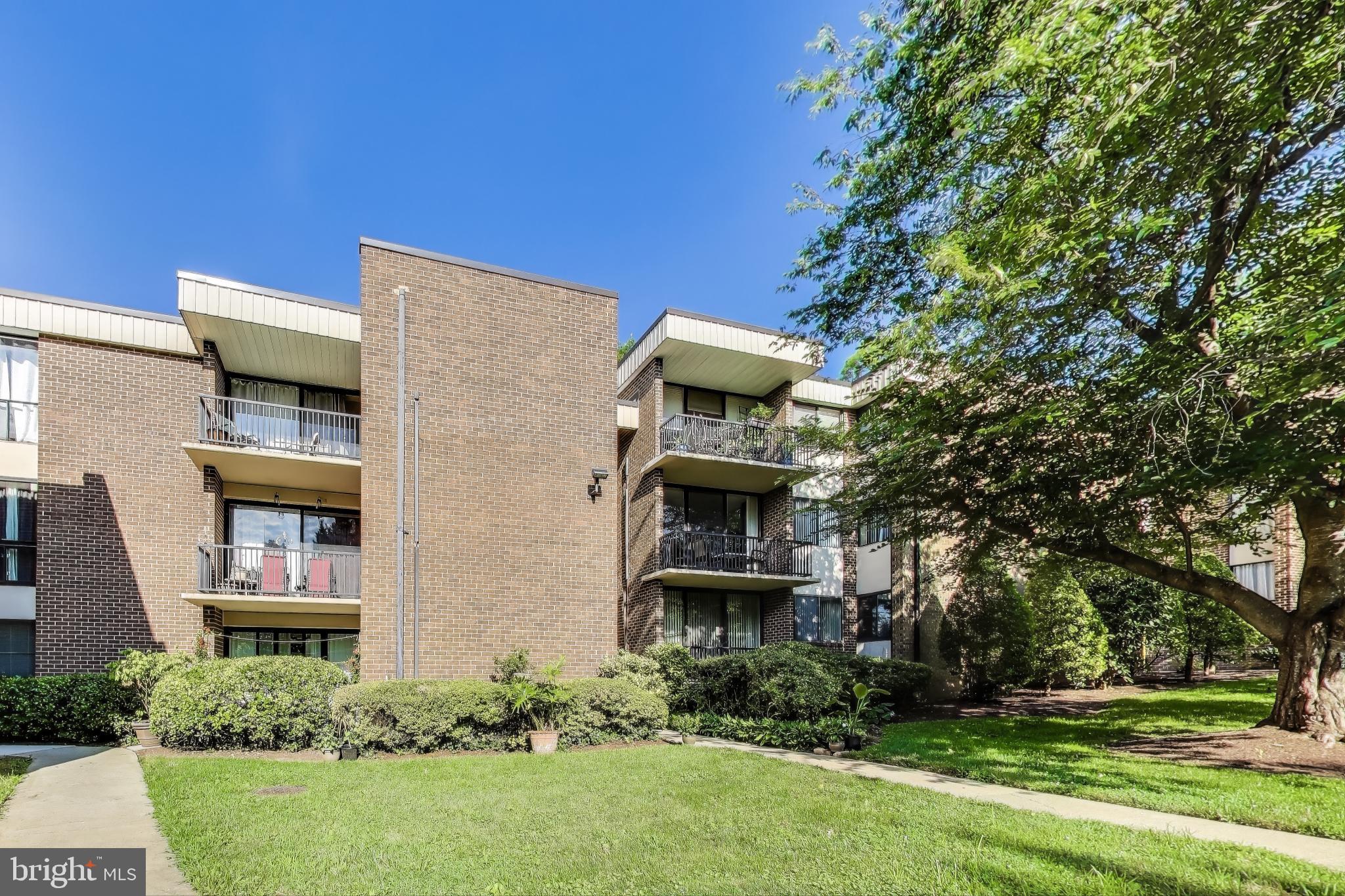 9820 Georgia Avenue, Unit 301 Silver Spring, MD 20902 - Photo 2 of 19