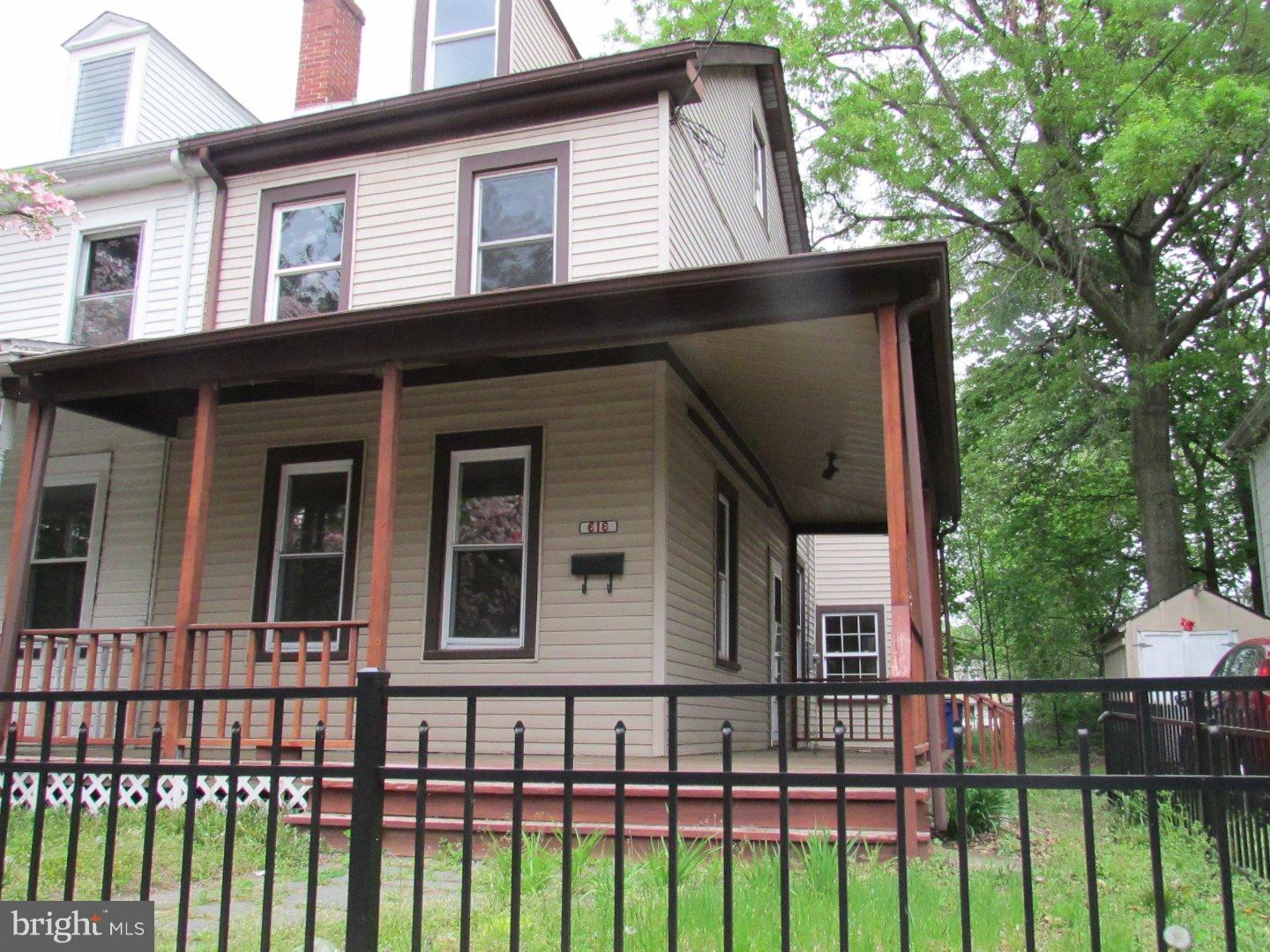 618 Cooper Street Beverly, NJ 08010 - Photo 3 of 21 Gallery Image 3
