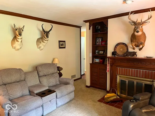 $399,000 | 1134 County Line Road, Batesville, IN 47006