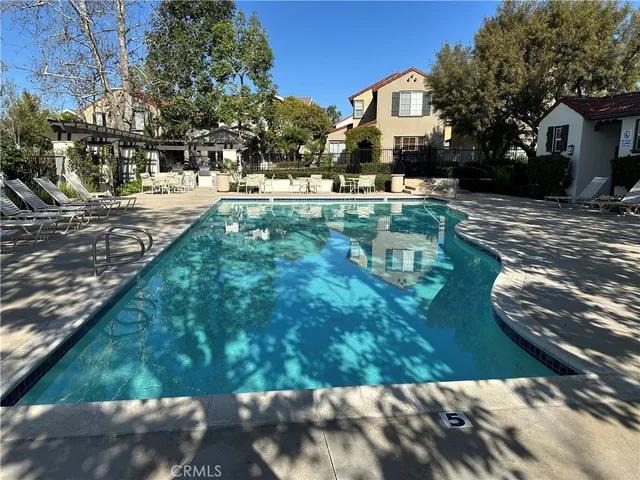 $1,160,000 | 15 Paseo Vespertino, Rancho Santa Margarita, CA 92688