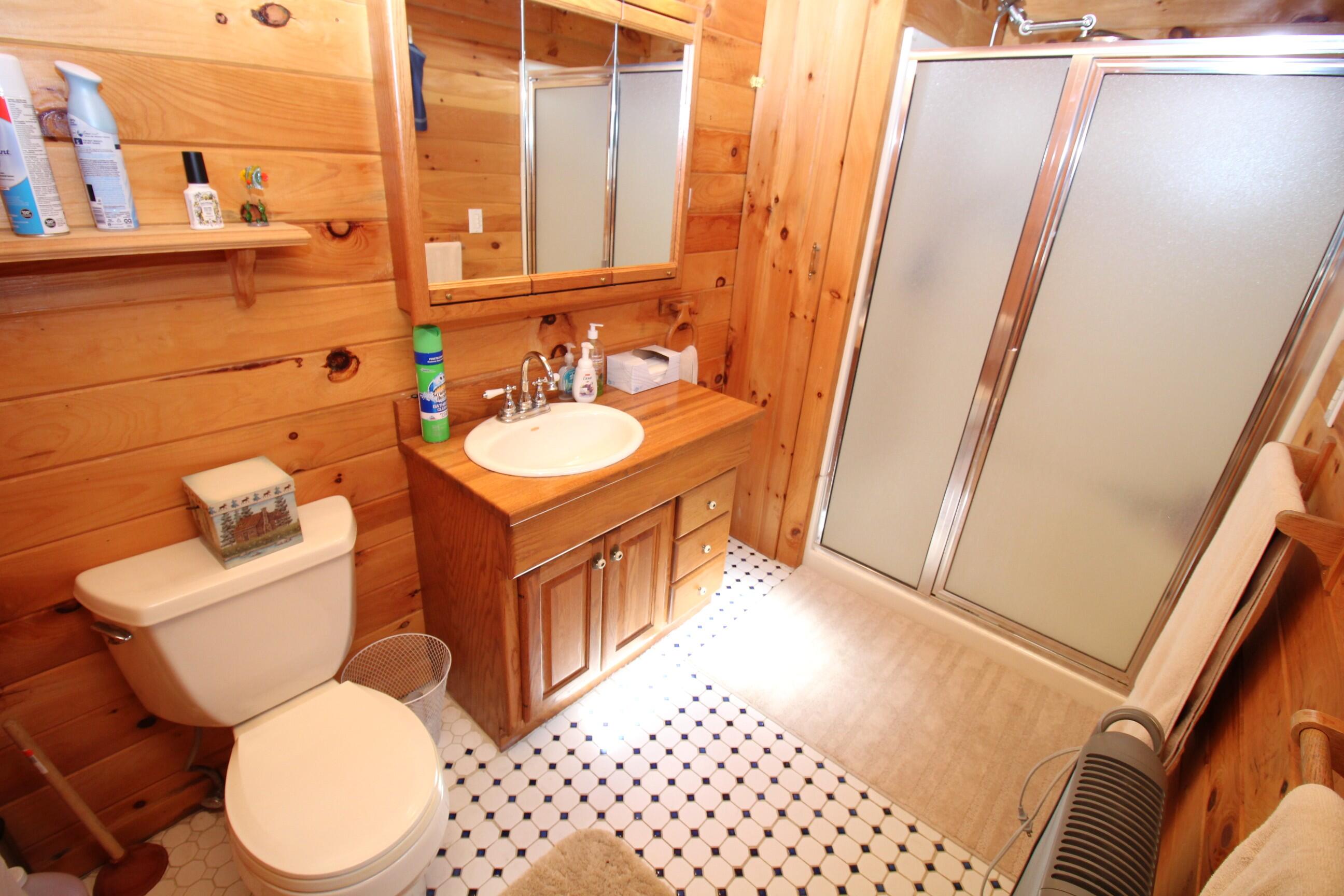 81 Shore Drive Sabattus, ME 04280 - Photo 25 of 63 24. Bathroom
