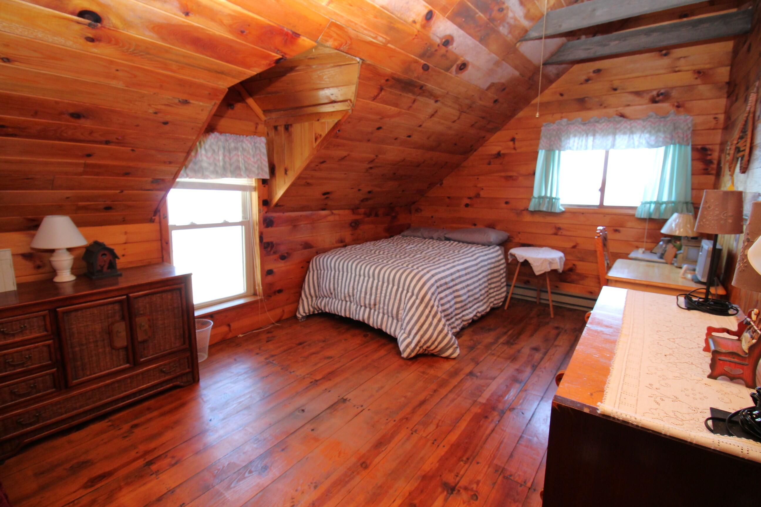 81 Shore Drive Sabattus, ME 04280 - Photo 27 of 63 26. Bedroom 1
