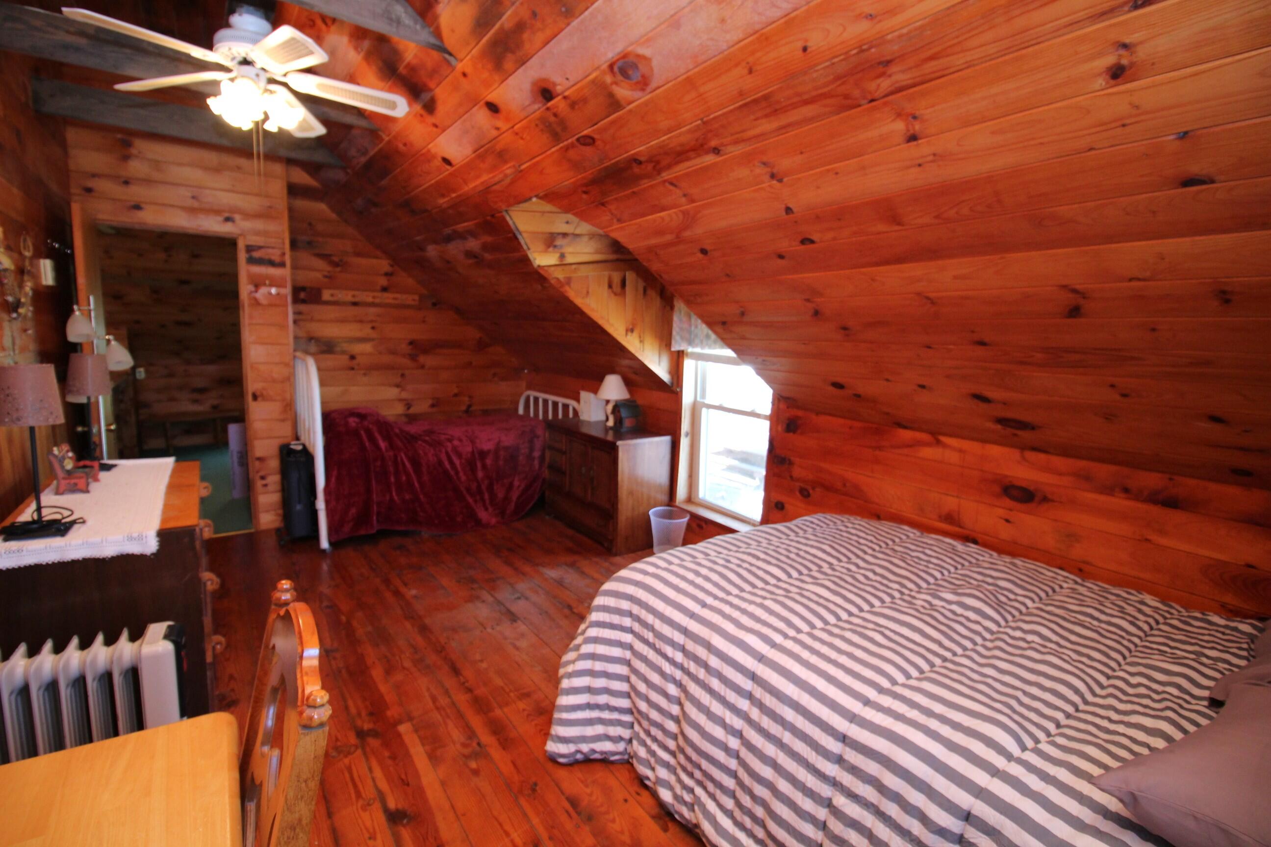 81 Shore Drive Sabattus, ME 04280 - Photo 29 of 63 28. Bedroom 1