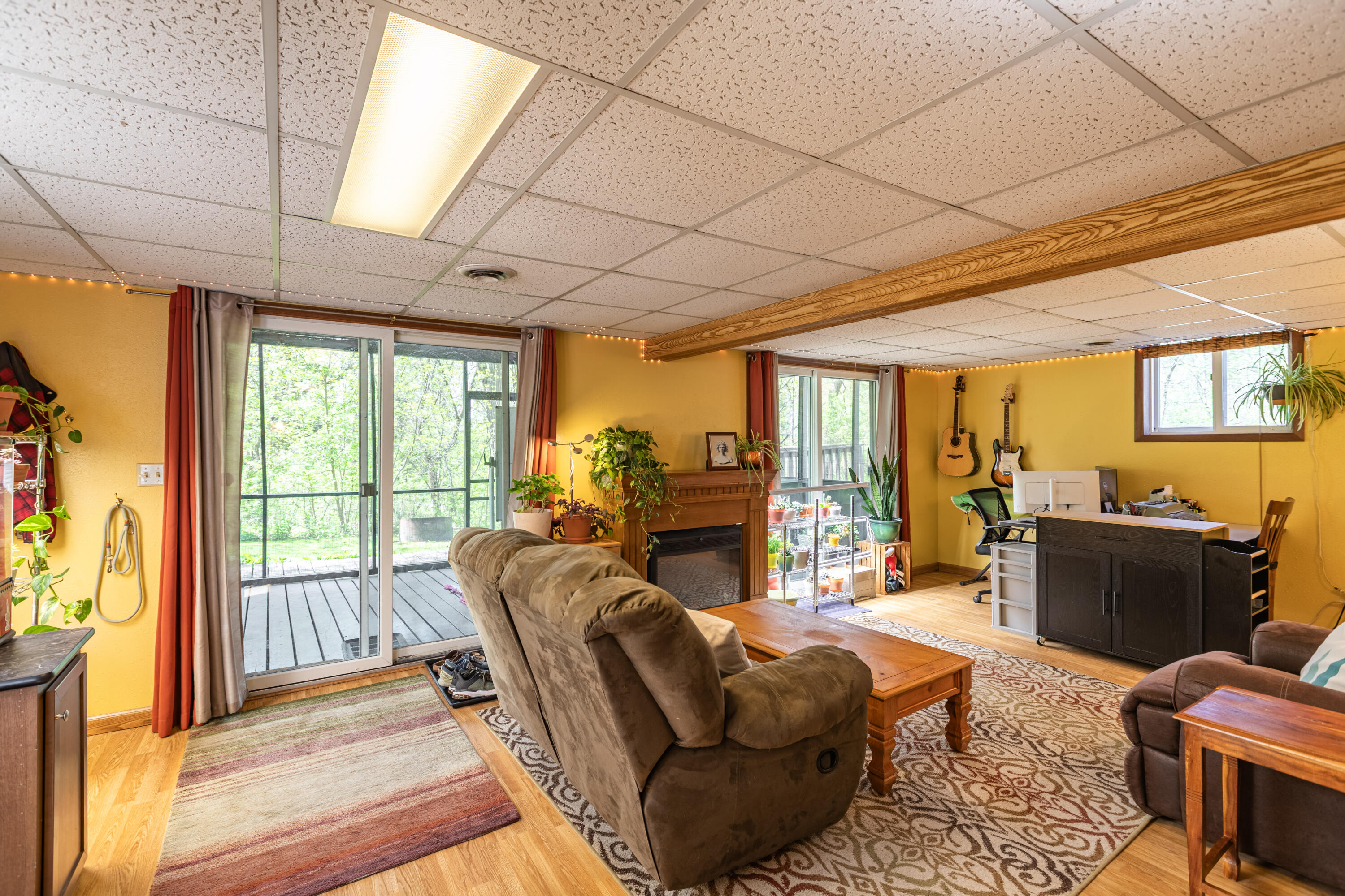 S3532 Chicken Valley Road Buffalo, WI 54629 - Photo 12 of 23 Lower level family/rec area
