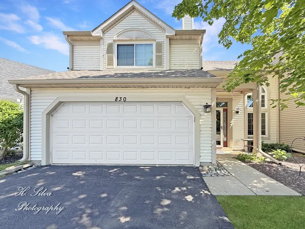 $314,900 | 830 Dogwood Lane, Lake In The Hills, IL 60156