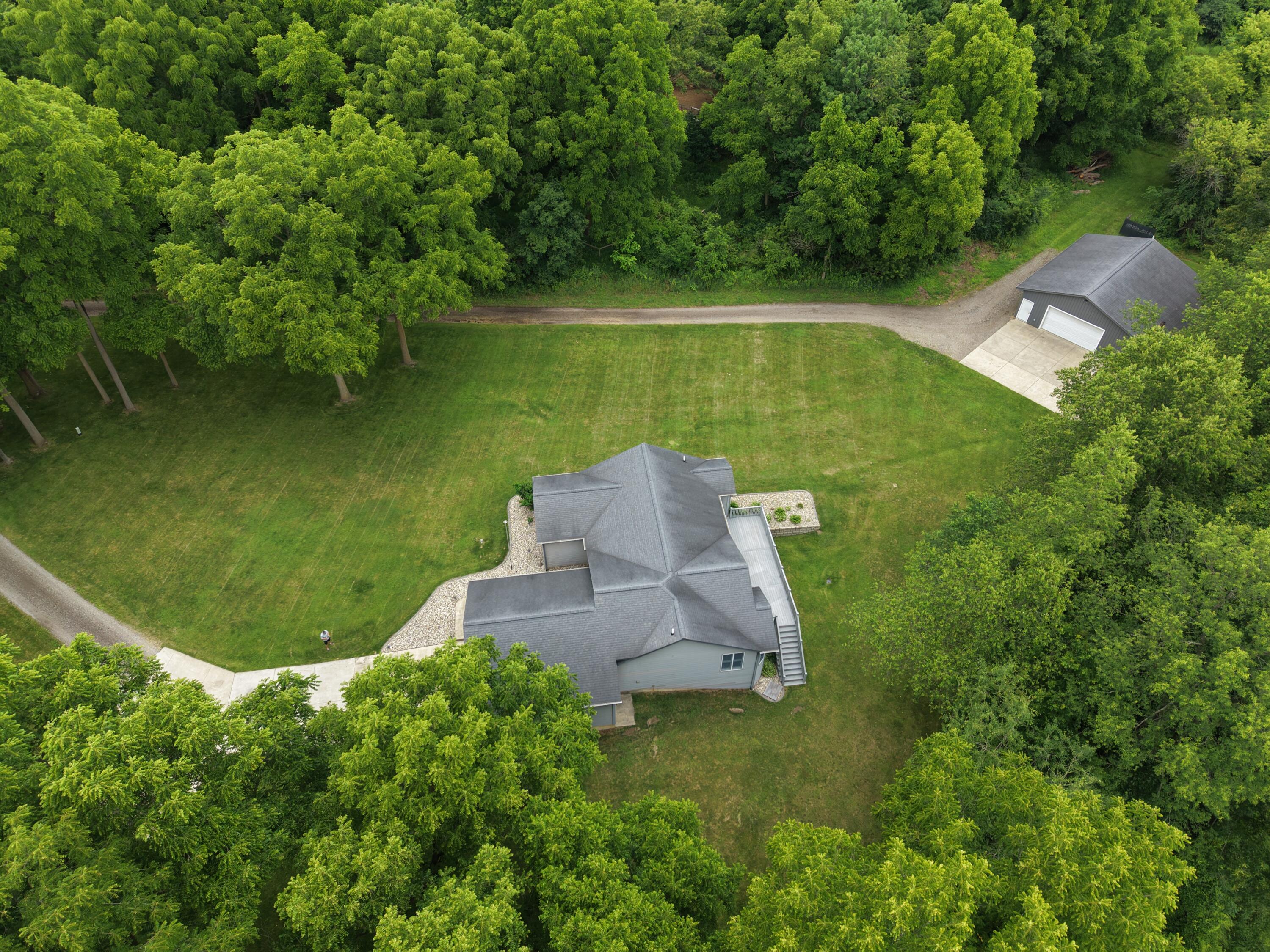 8115 South Jackson Road Jackson, MI 49201 - Photo 43 of 44 DJI_20260624141644_0007_D