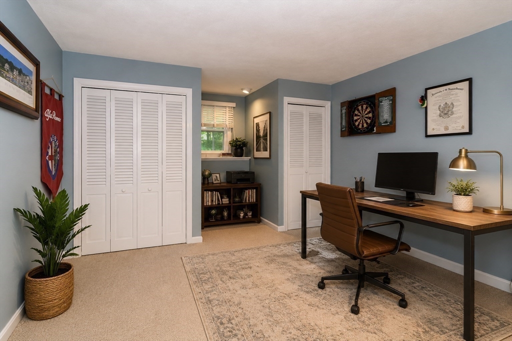 13 Aqueduct Road Natick, MA 01760 - Photo 11 of 15