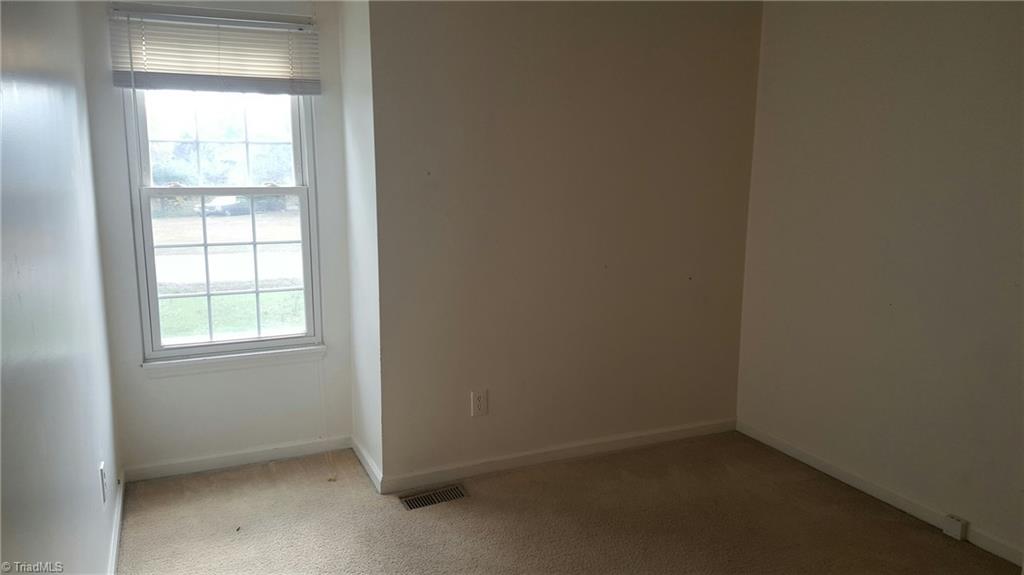 2943 Triangle Lake Road High Point, NC 27260 - Photo 6 of 16 Gallery Image 6