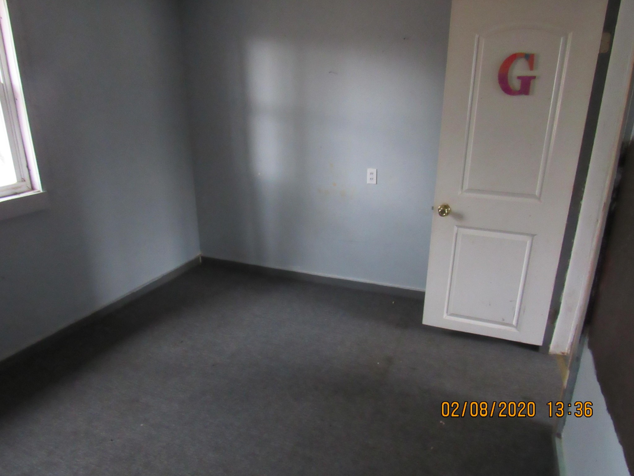 1451 Rome Road Lancing, TN 37770 - Photo 9 of 22 an empty room with a window