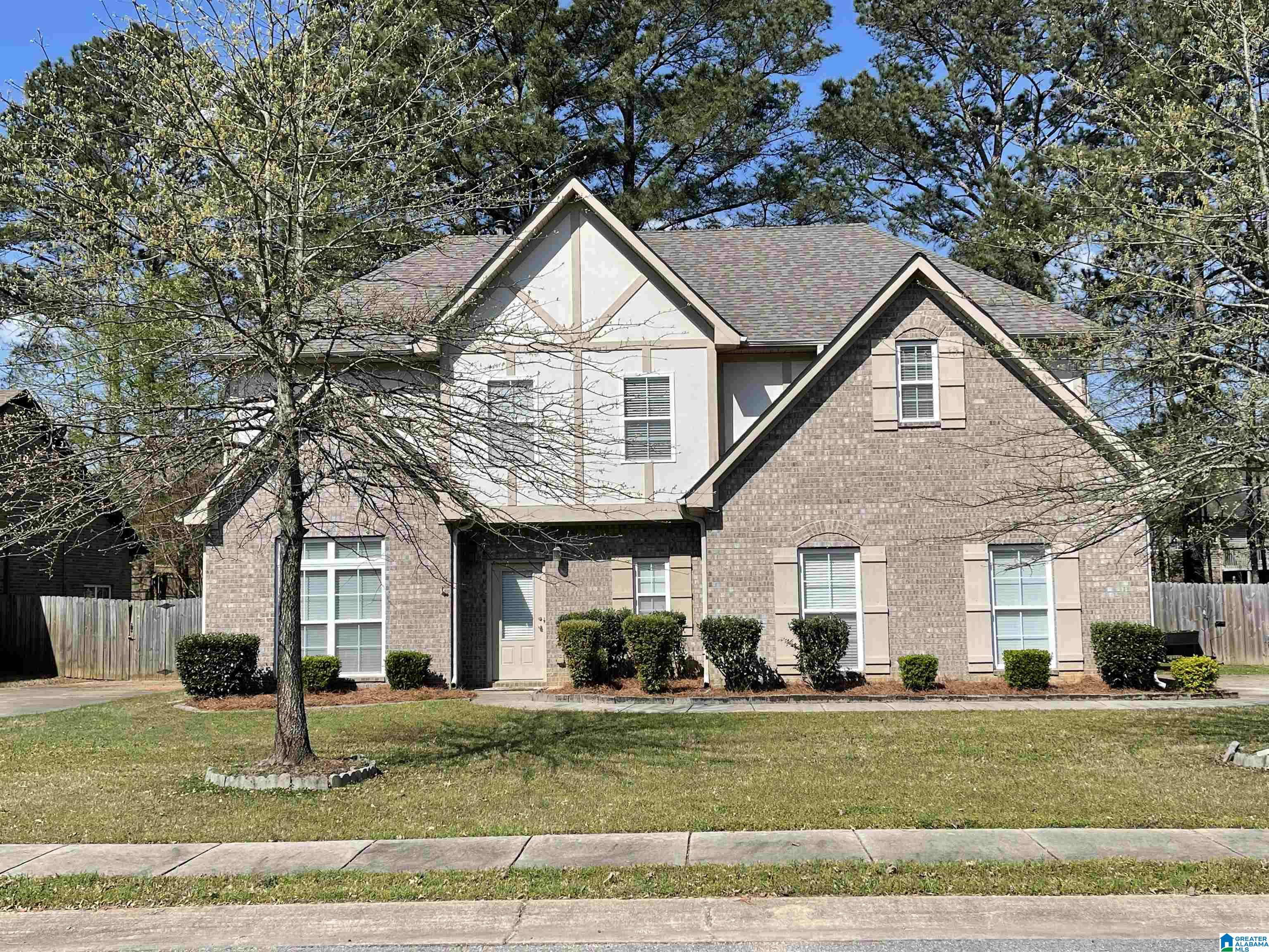120 Seams Way Alabaster, AL 35007 - Photo 2 of 34