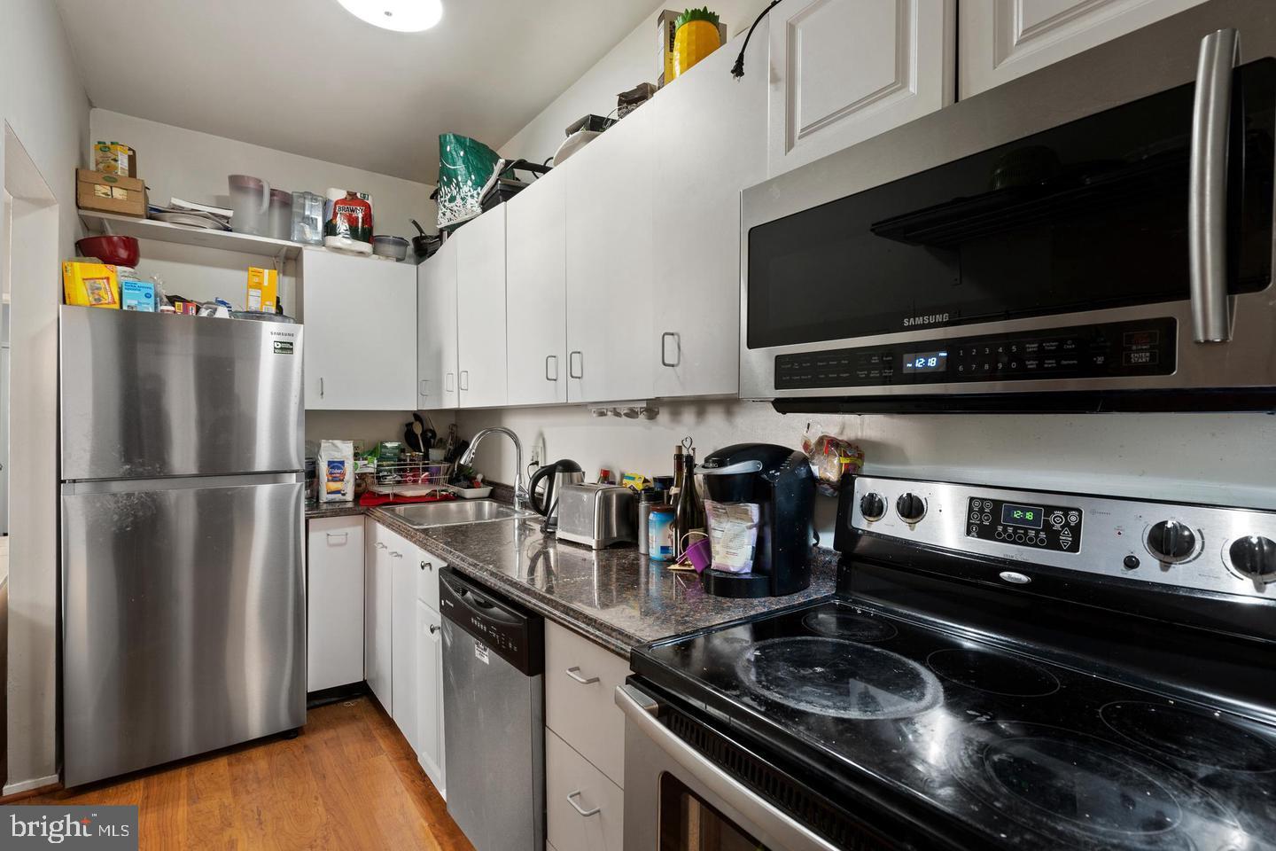 1844 Columbia Road Northwest, Unit 104 Washington, DC 20009 - Photo 5 of 26 Kitchen