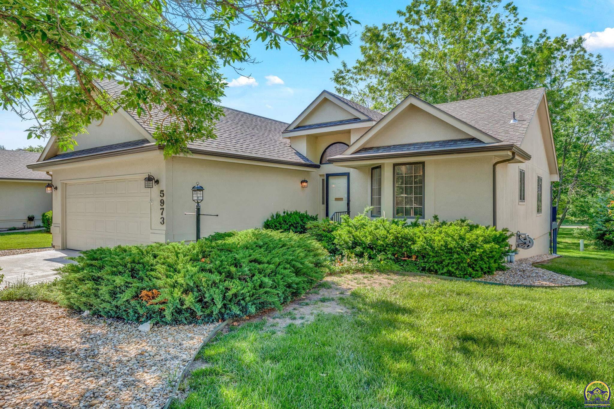 5973 Southwest 31st Street Topeka, KS 66614 - Photo 4 of 38