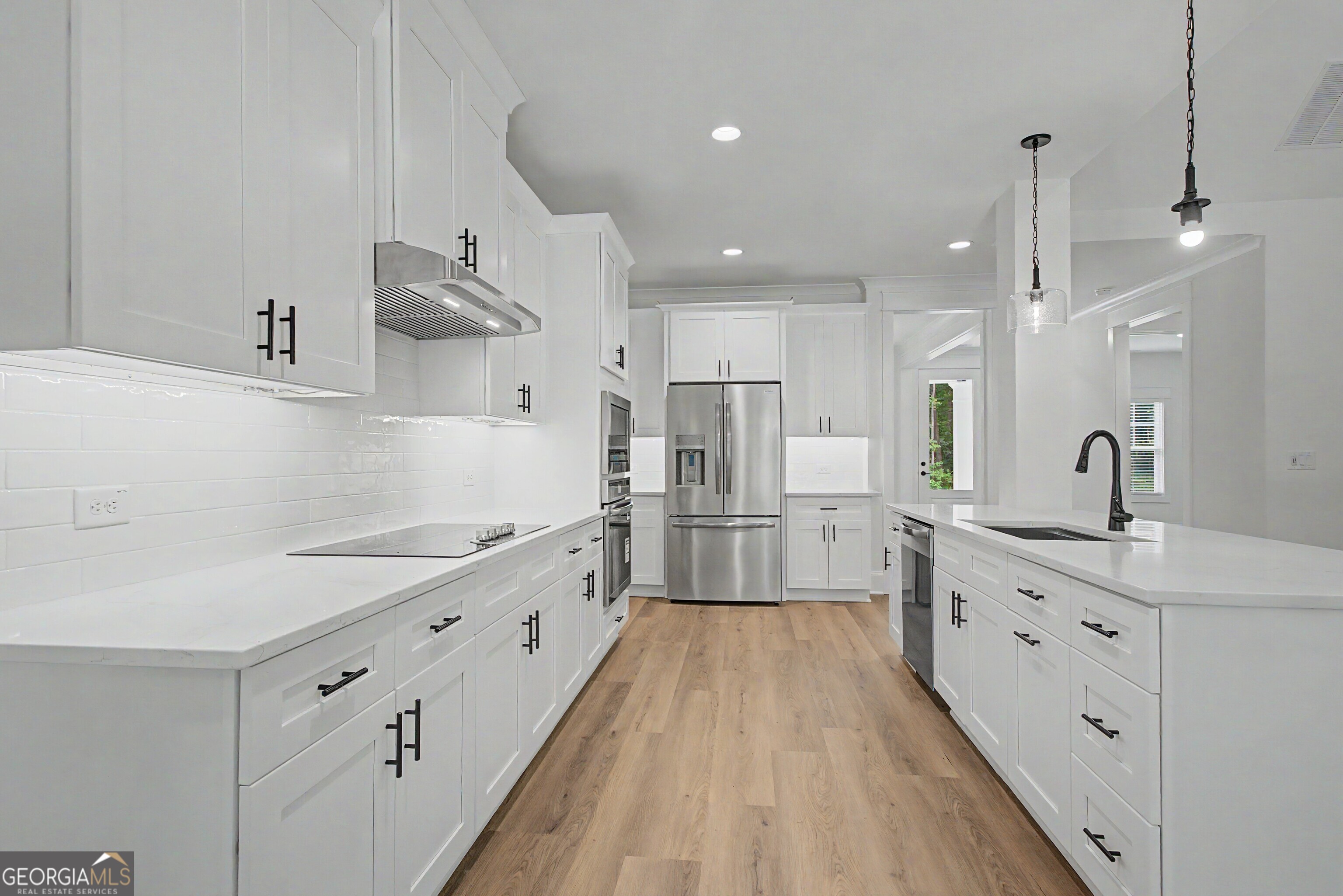 347 East Crestwood Road Tyrone, GA 30290 - Photo 8 of 26