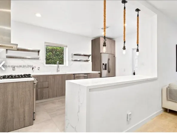 $14,000 | 5120 Cherokee Avenue, Miami Beach, FL 33140