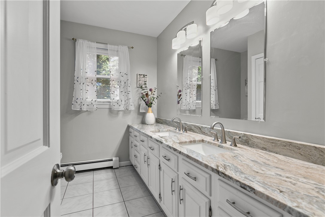 20 Morrison Avenue Middletown, RI 02842 - Photo 21 of 33