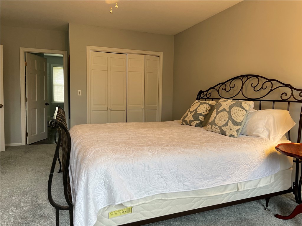 20 Morrison Avenue Middletown, RI 02842 - Photo 24 of 33