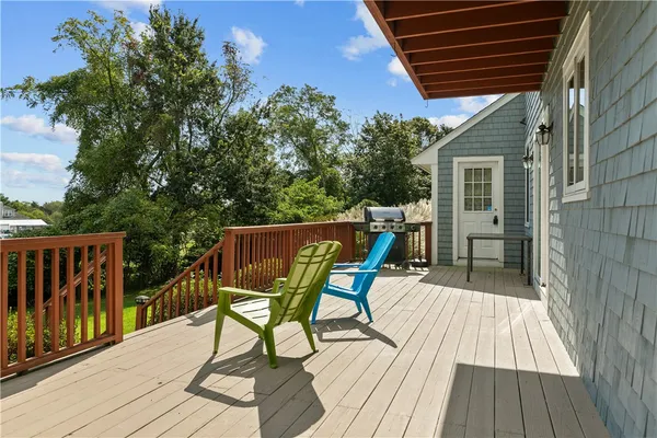 $4,100 | 20 Morrison Avenue, Middletown, RI 02842