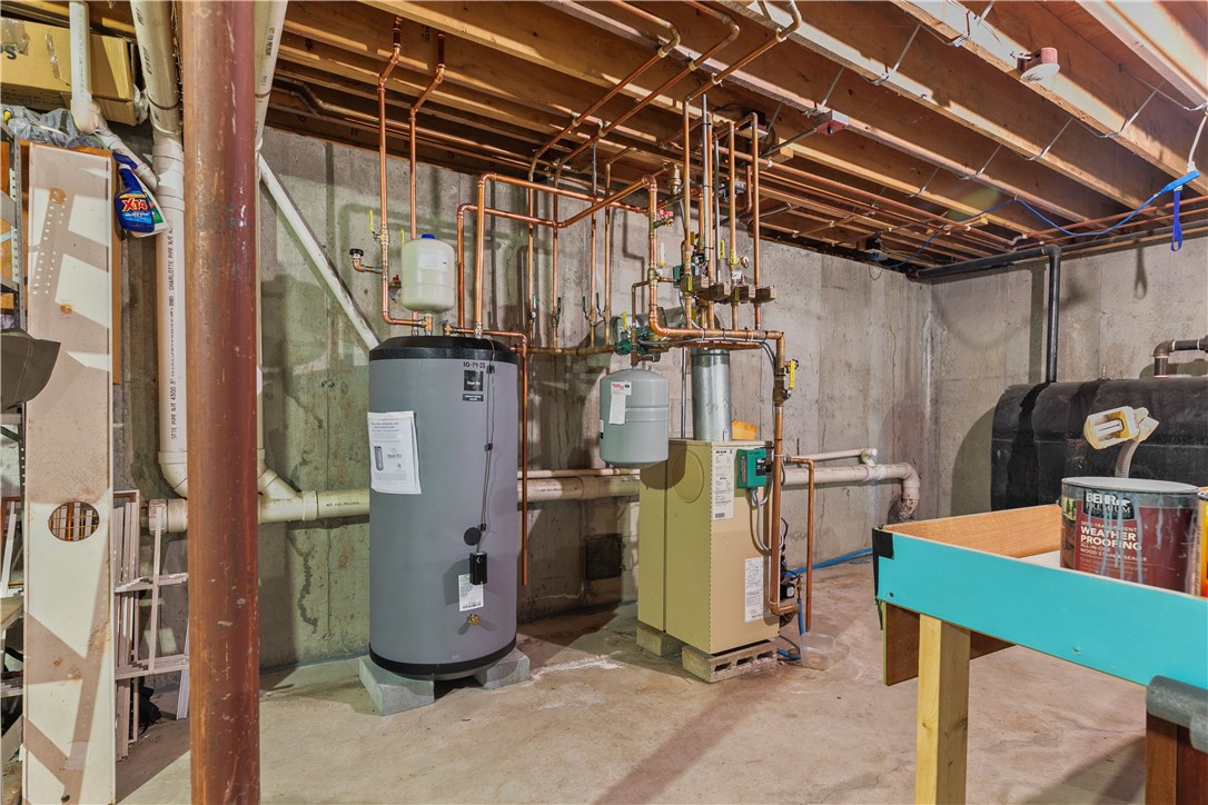 20 Morrison Avenue Middletown, RI 02842 - Photo 31 of 33